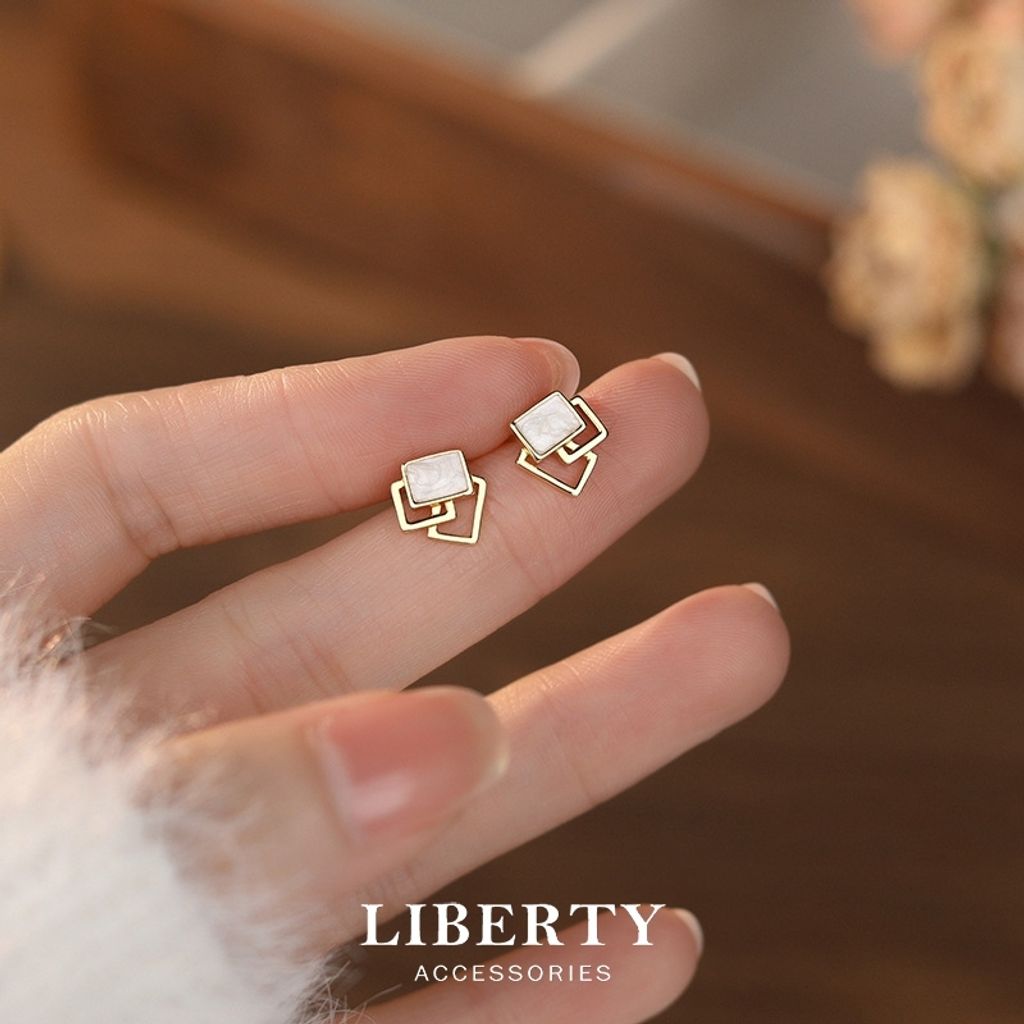 tw-11134207-7ras8-m3cjqntziyxj03