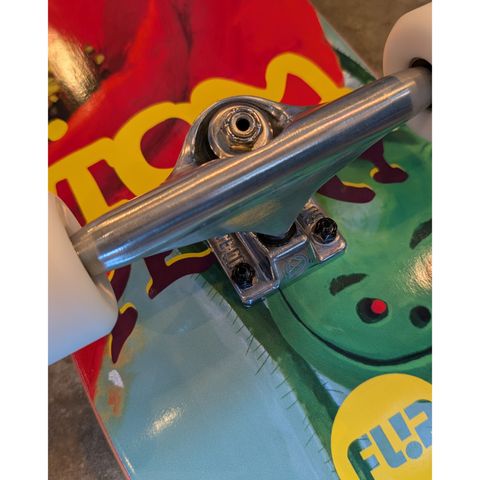 my-11134207-820l4-mlfwerlf43y9c9