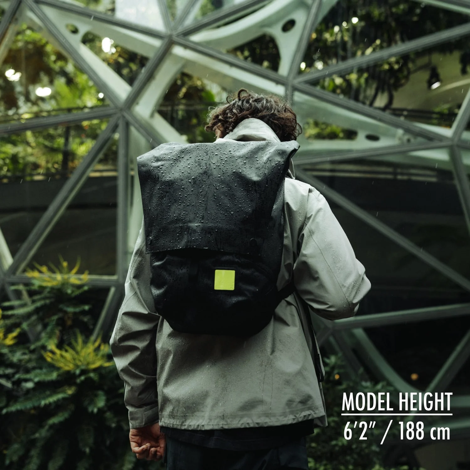 ELEMENT Weathershed 22L - EWS22 - 溶液染色黑色 - 規格和尺寸