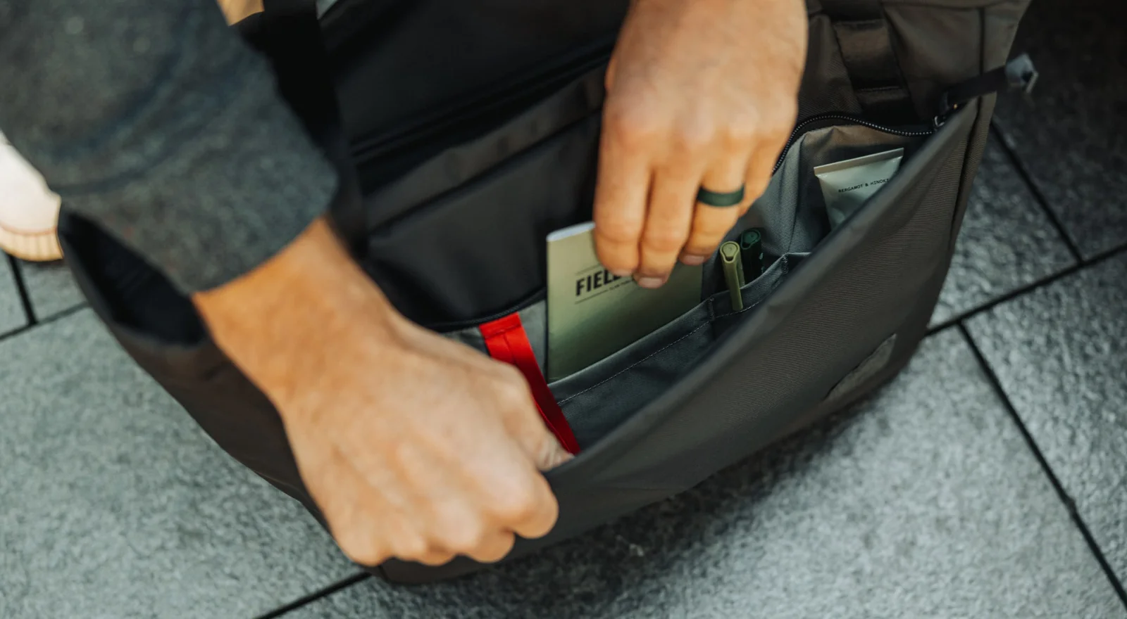 CIVIC Daily Tote 24L - CDT24 - 方便取用的插袋