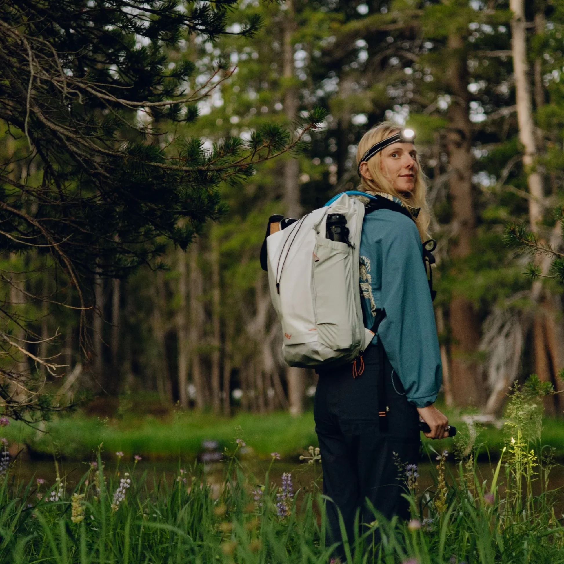 Outdoor-Backpack-25L-Cloud-9