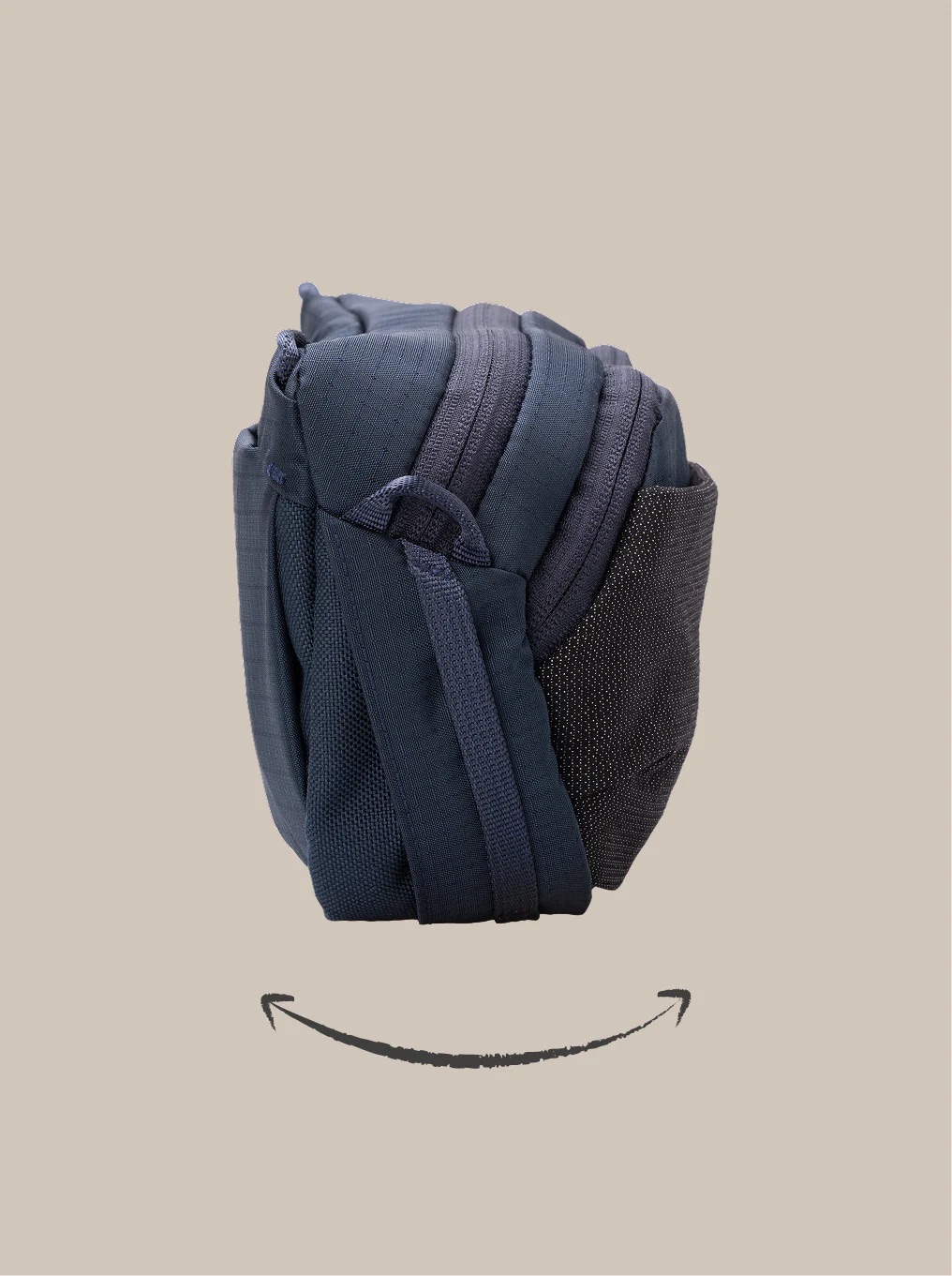 Core_Sling_-_open_pouch_GIF_b12e99fb-9848-4803-86b5-056ec72338bb