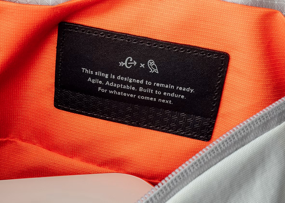 bvxa-carryology-essentials-sling-product-feature-1