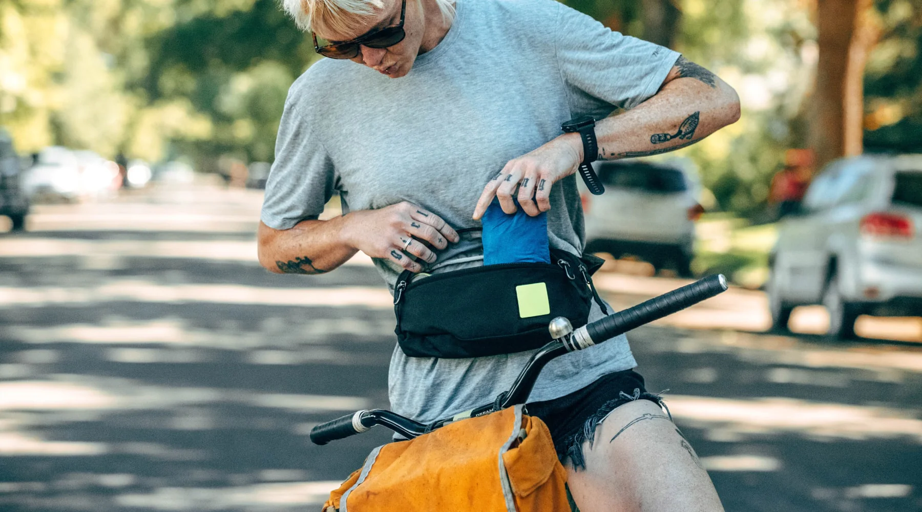 CIVIC-ACCESS-SLING-CAS2-BLACK-FAST-AND-EASY-ACCESS-min_2500x