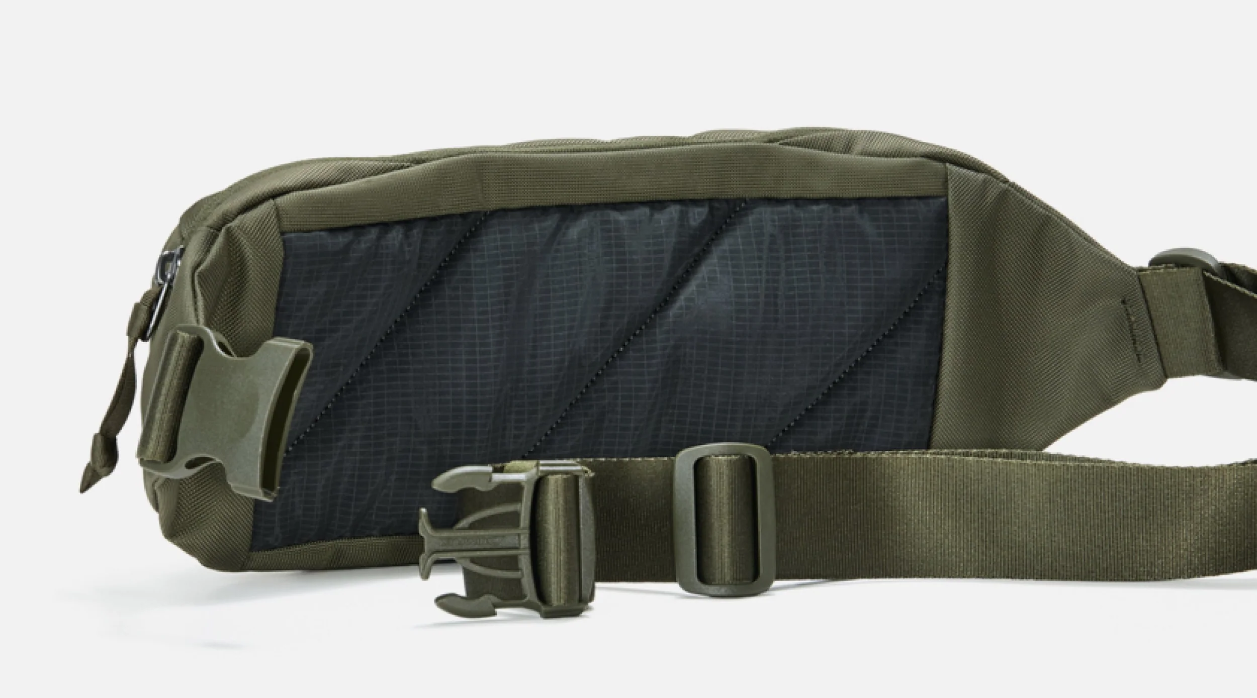 CIVIC-ACCESS-SLING-CAS2-BREATHABLE-BACK-PANEL_-_Od_green-min_2500x