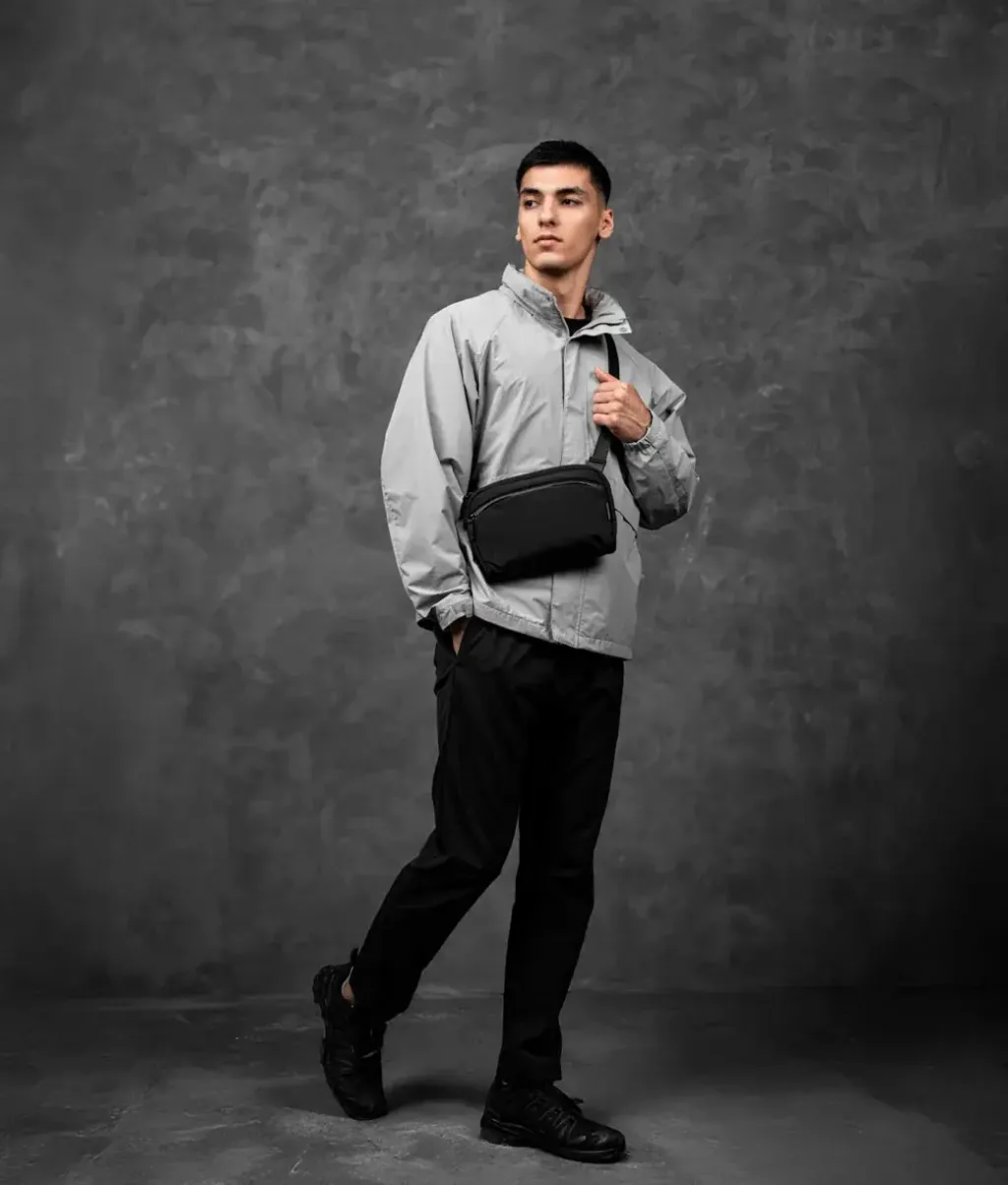 FlightSlingAxoflux400DBlack_000028_ad5a307d-932b-4d96-b783-644f5f5b992a