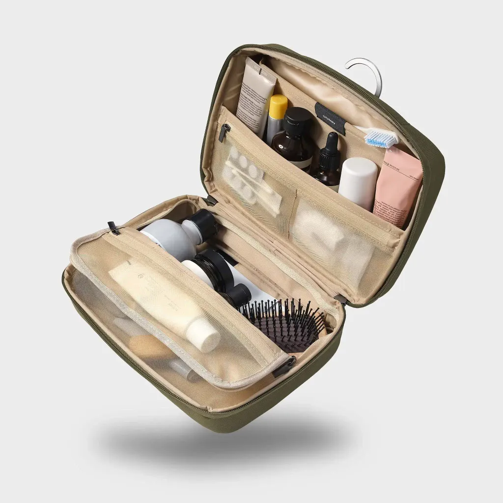 HangingToiletryPouch-Olive-2_2048x