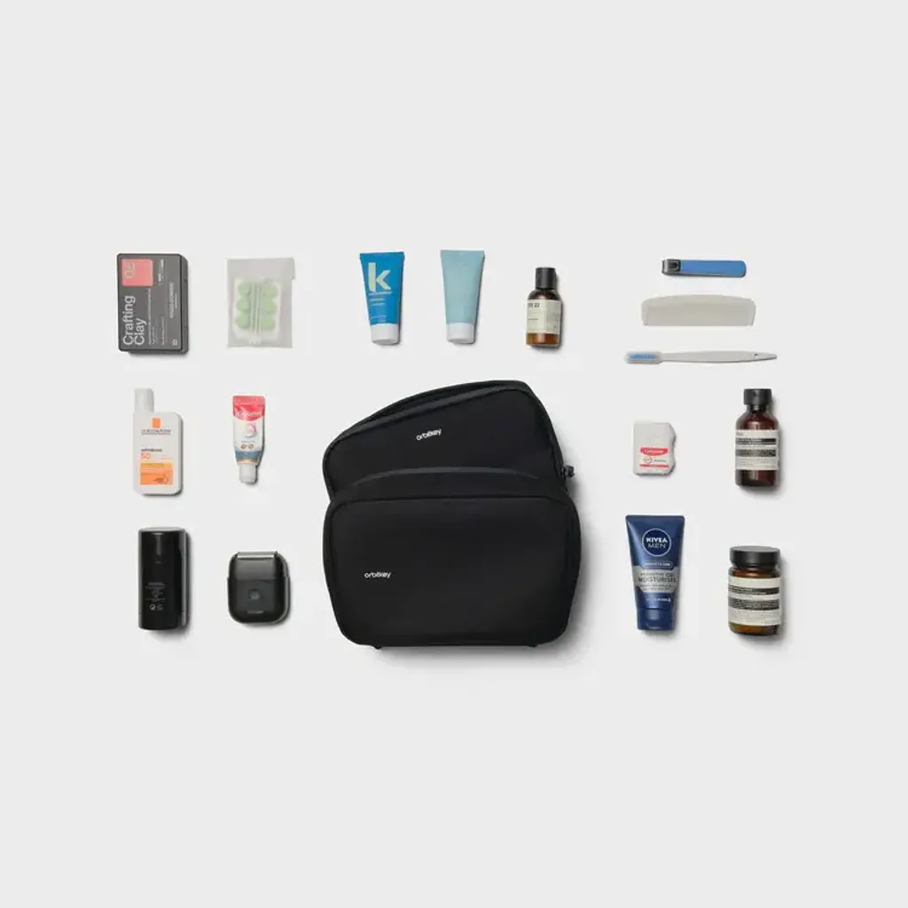 2-in-1ToiletryPouch-Black-4S_750x