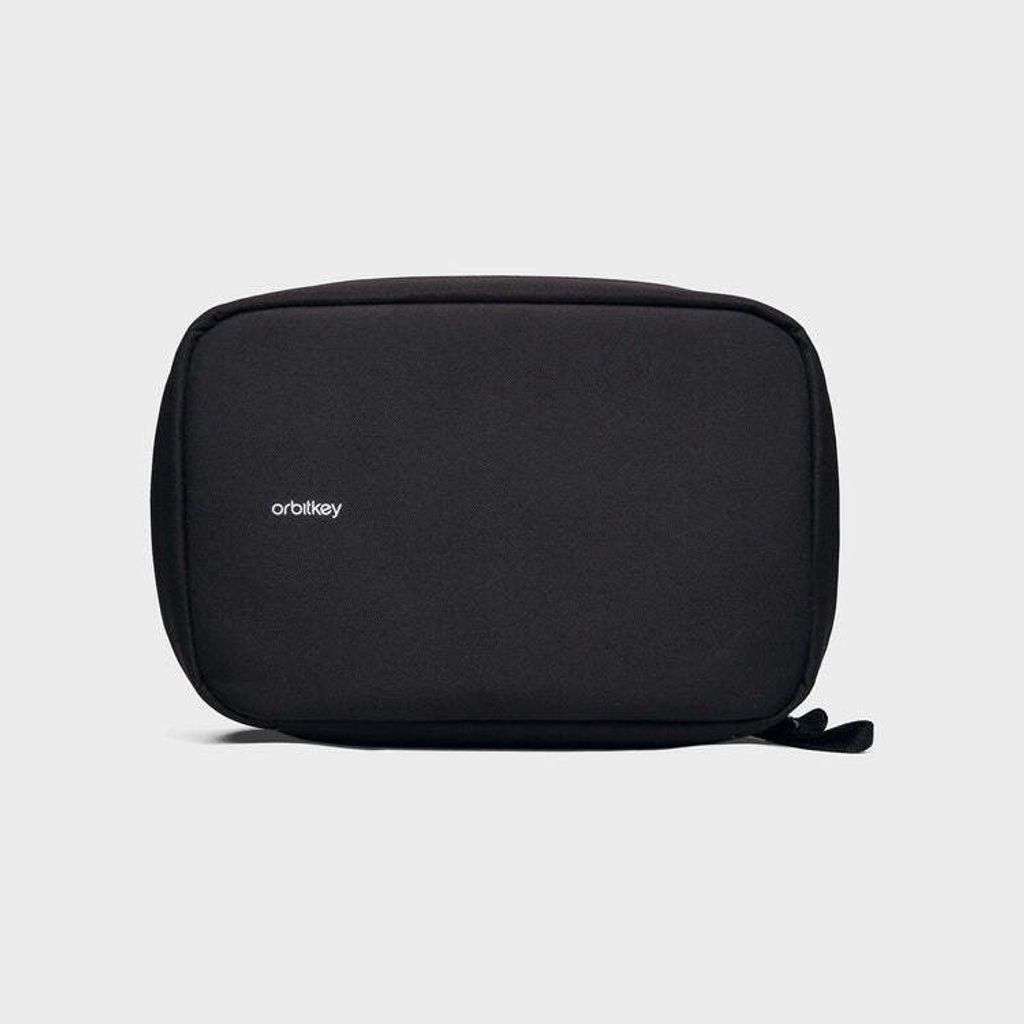 2-in-1ToiletryPouch-Black-3_750x