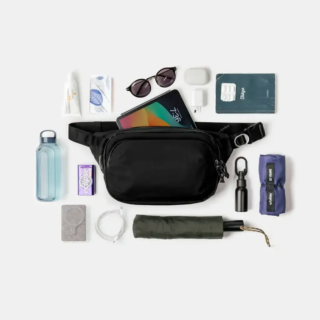 UrbanSling-Plus-Black-6_750x