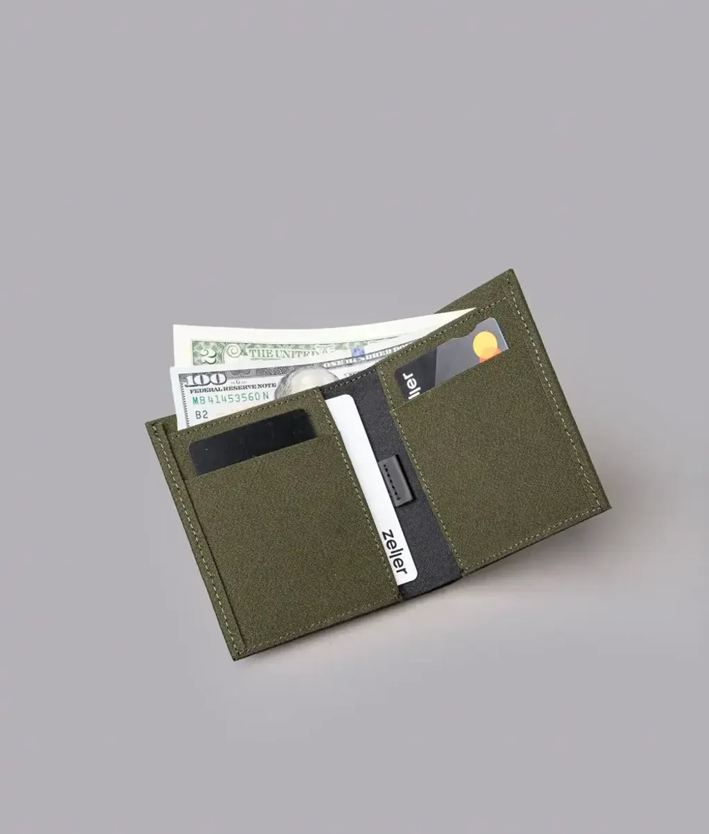 ArkBifoldCashWalletAxogridGreen300D_0004_940b3efd-a6f6-4e87-ba8d-aed908d35b7e