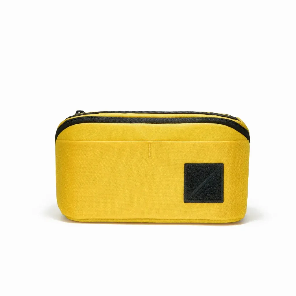 CIVIC-ACCESS-POUCH-2L-EXPEDITION-YELLOW-CAP2-FRONT-min_2000x