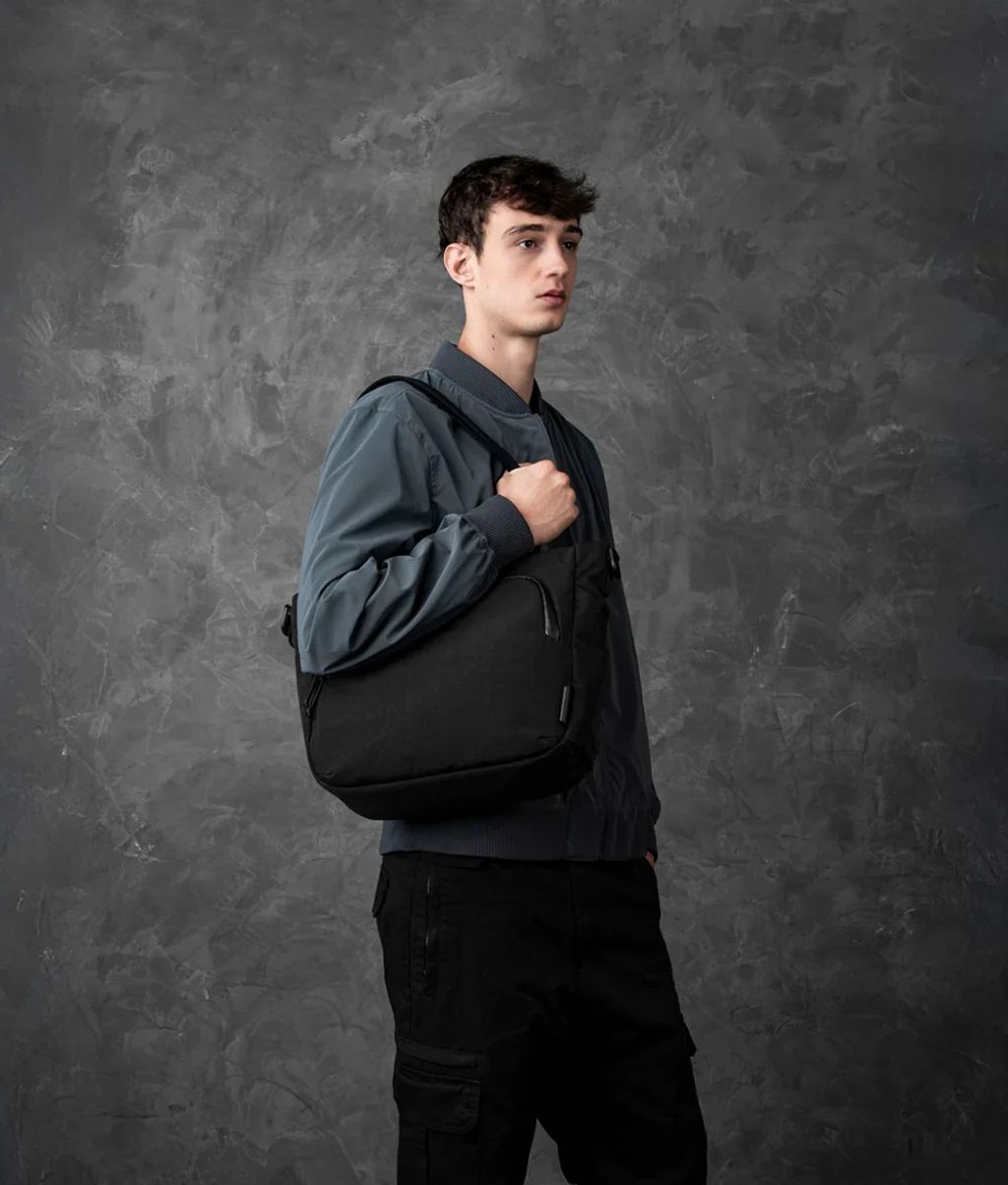 BravoTote12LAxoflux400DRipstopNylonBlack_0024