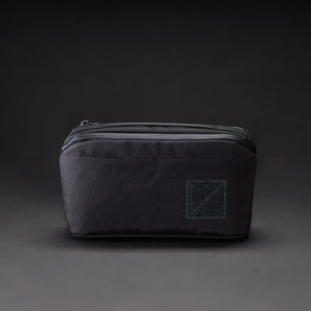 CIVIC-ACCESS-POUCH-2L-CAP2-BLACK-COYOTE-X-PAC-FRONT-min_1