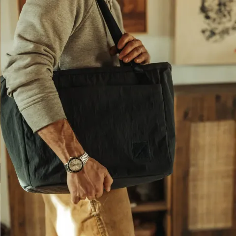 CIVIC-DAILY-TOTE-24L-CDT24-Konbu-shoulder-carry_1_1200x