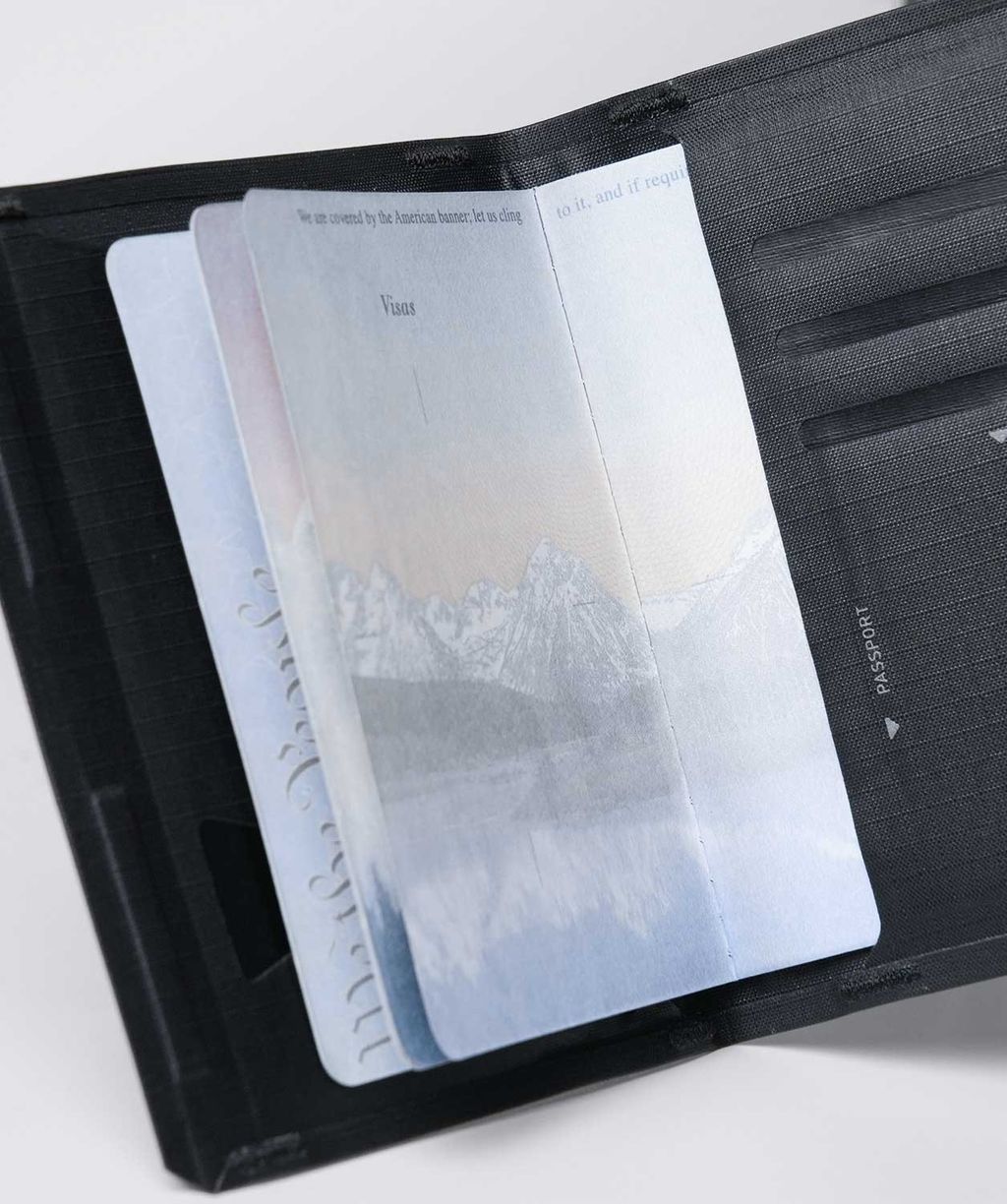 PassportHolder-06