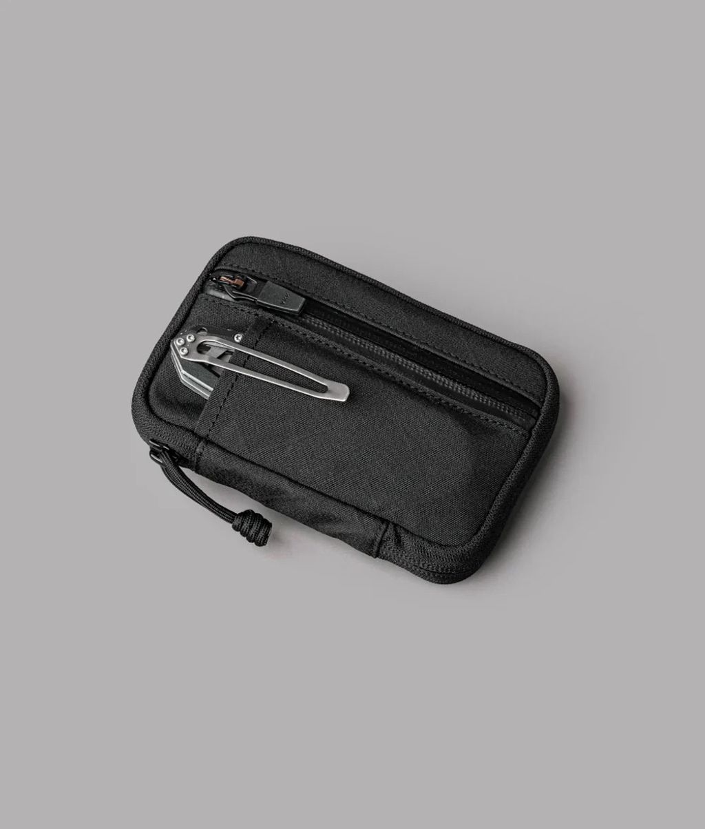 HUBPOUCHPROAXOGRIDBLACK2_1_19a6524c-e3d0-481d-b52e-b44d6221370e