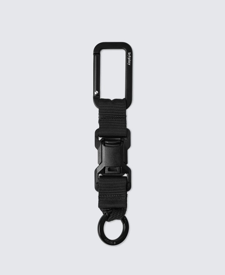 MagneticFlickCarbiner-01