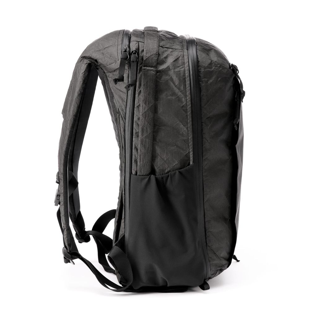 CIVIC-TRAVEL-BAG-CTB26-ULTRA-BLACK-MAGIC-SIDE-VIEW_1