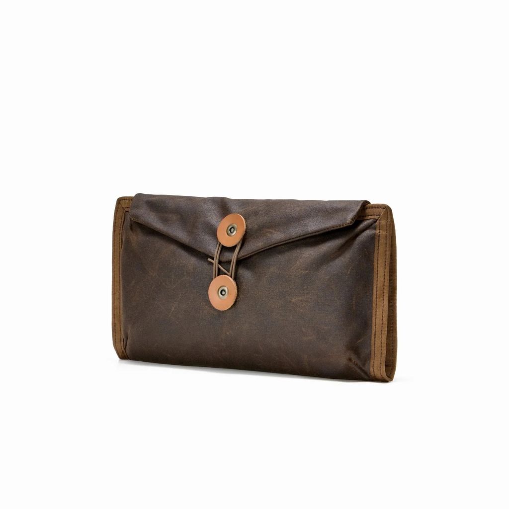 CIVIC-ACCESS-POUCH-1L-WAXED-CANVAS-TAN-CAP1-BACK_1