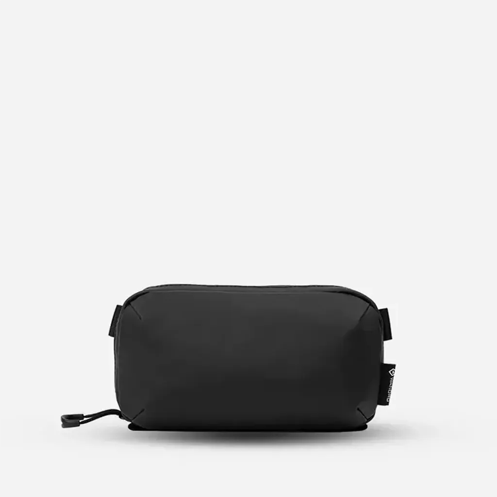 TechBagSmall-Black-Front