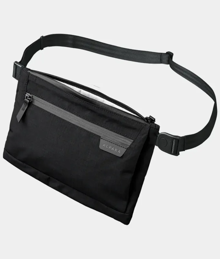 Zip_Pouch_Max_v2_Black_Hero