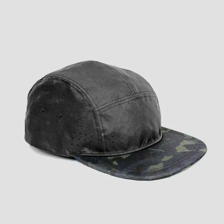 BASI_X_CAMPERHAT2_MCB02G.jpg