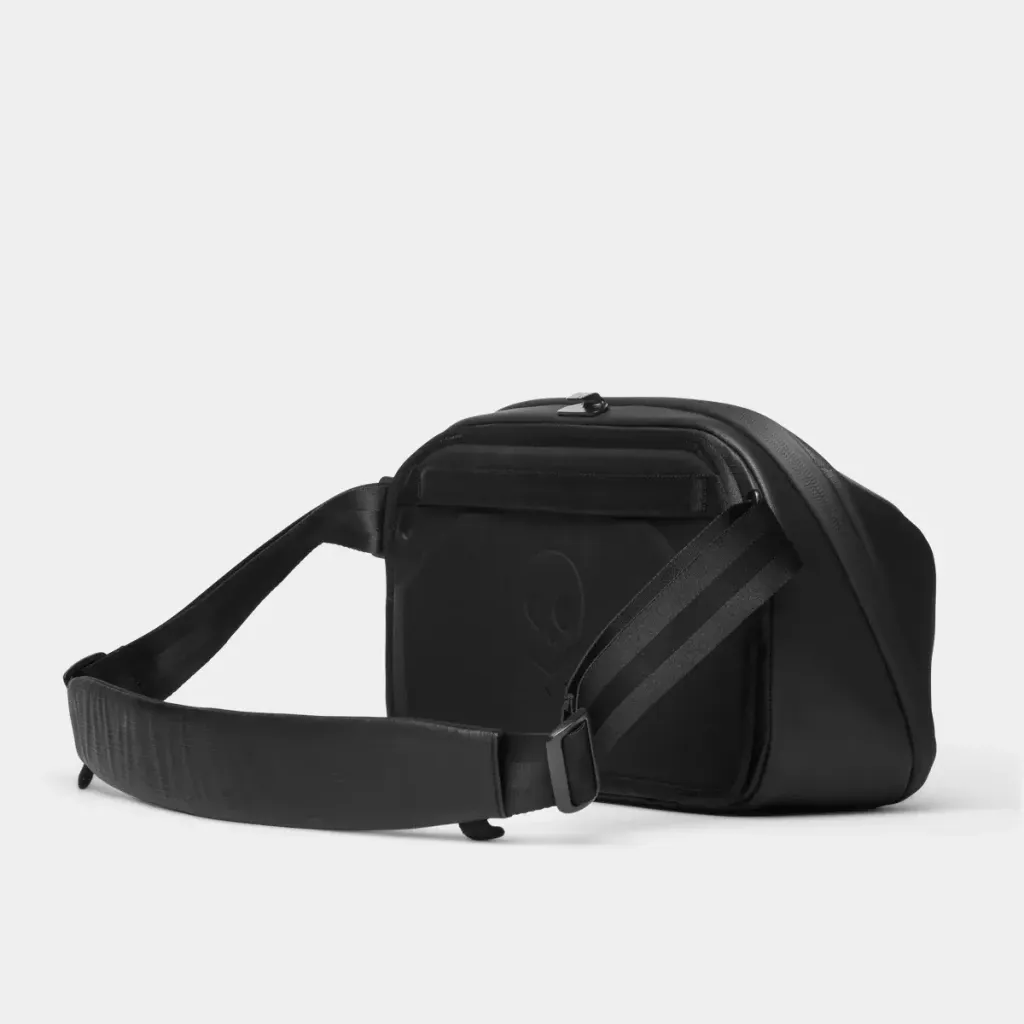 PMSLNG-BLK-02_McKinnonSling8LV2_Black_NOMATIC_05