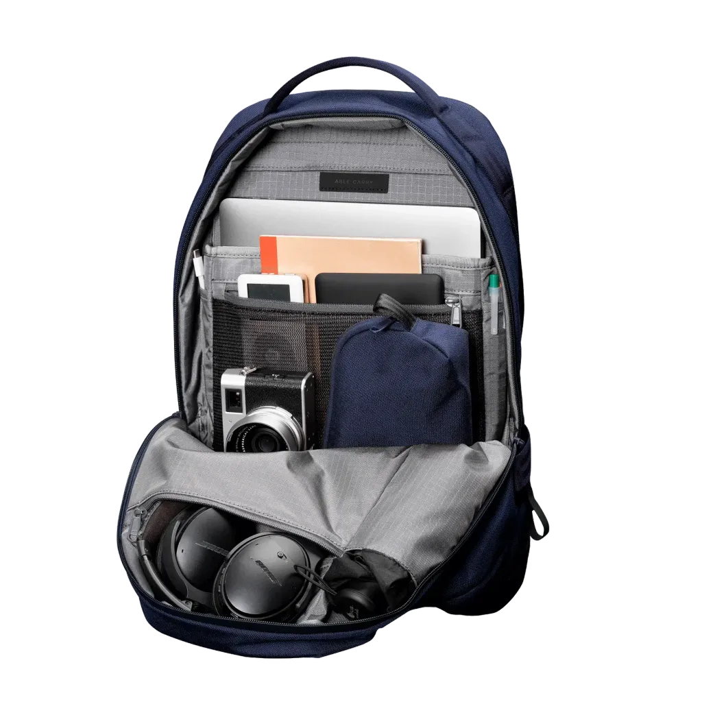 Daily-Backpack-Cordura-NavyOpen_6a1bd6ce-22db-4427-bf75-2d1a88affa34_1680x