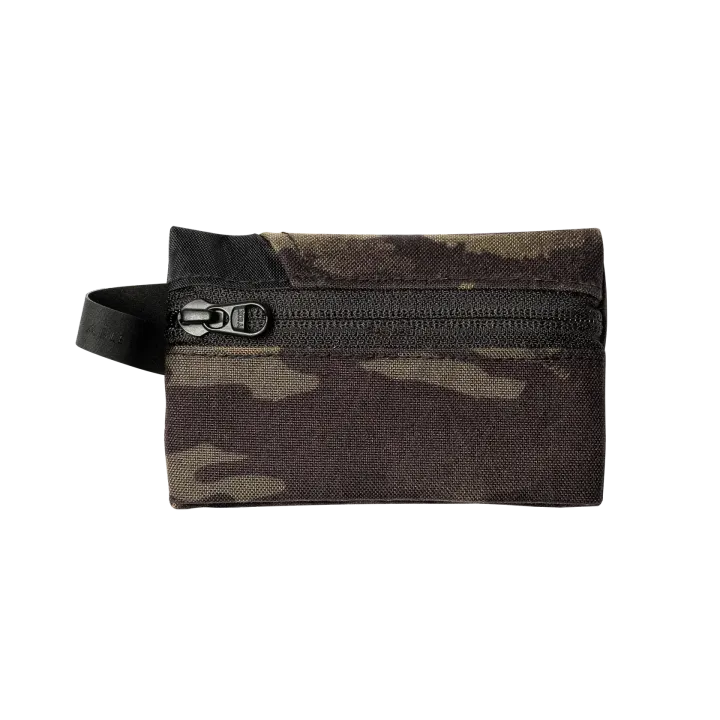 AbleCarry_JoeyPouch_X-pac_DarkForest_1_1680x_d7ce0ddd-b658-4839-824a-6a2489257a24