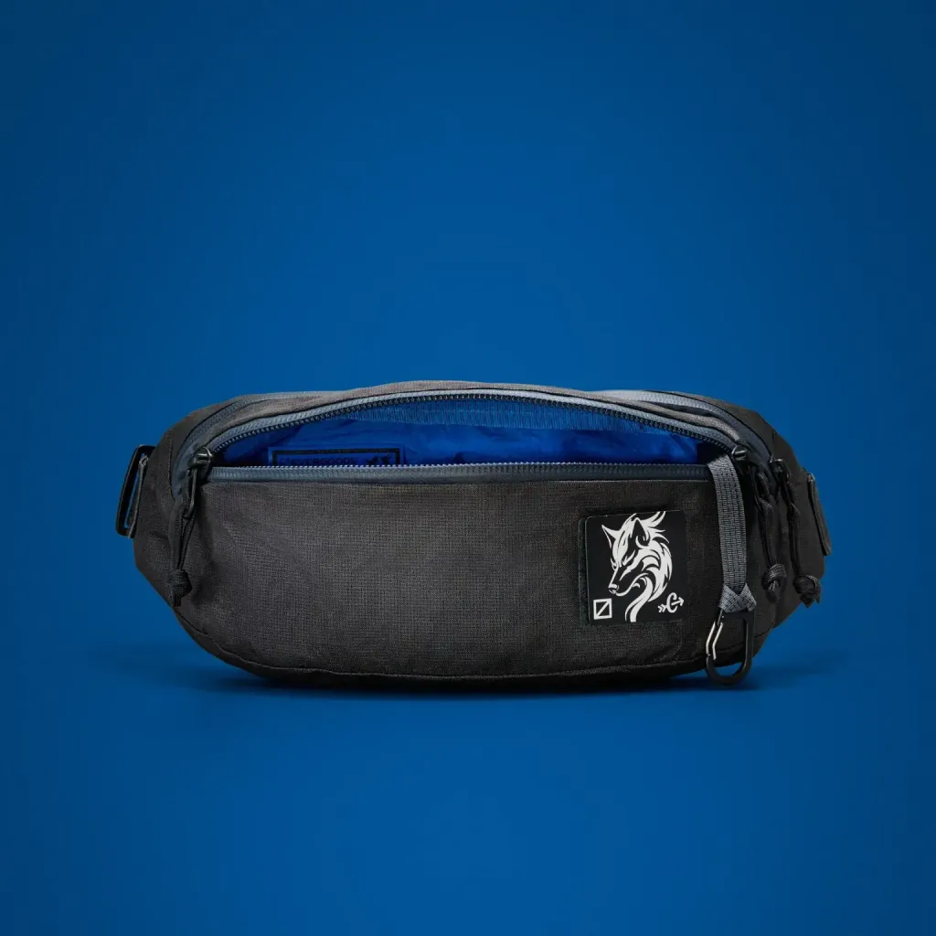 CIVIC-Access-Sling-2L-CAS2-Carryology-Kludde-ULTRA-black-magic-front-profile-min_2000x