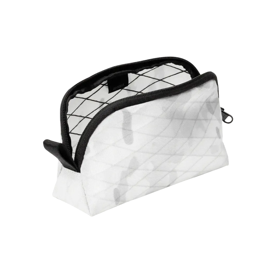 White-CamoPouch4_439f4a48-00f1-473f-a1c0-15684d26c708_1100x