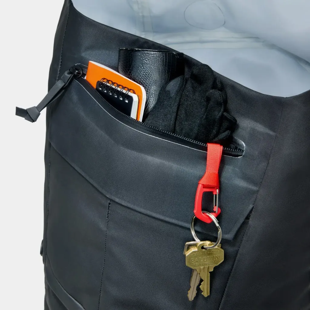 ELEMENT-WEATHERSHED-22L-EWS22-SOLUTION-DYED-BLACK-FRONT-ADMIN-PANEL-ZIPPERED-POCKET-min_2000x