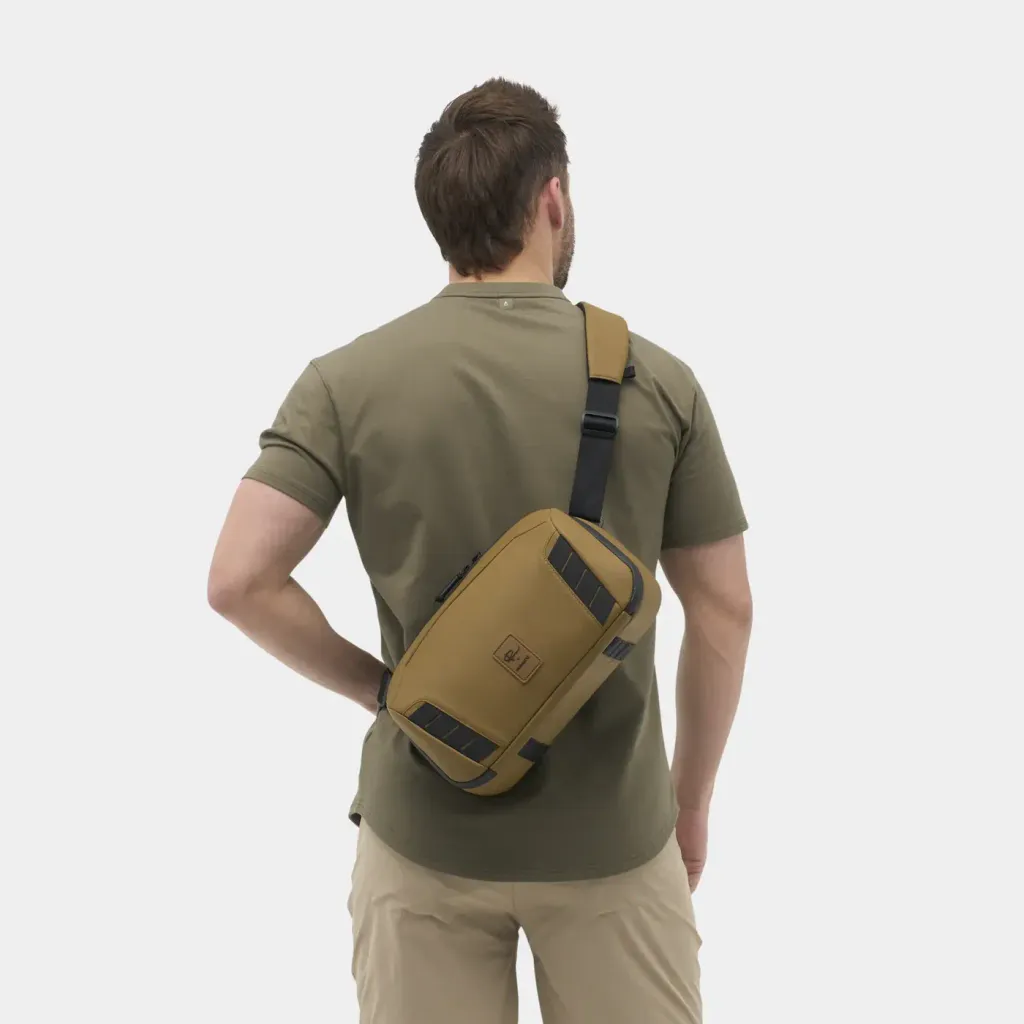 CARO30-07-ShoePocket_17d74370-162f-4514-8414-d52687d0bb04