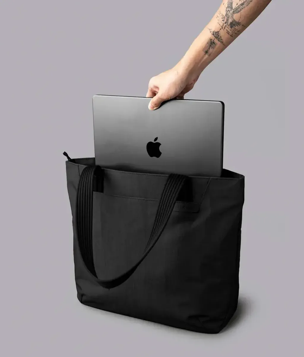 FlightToteAxoflux400DBlackLarge_0005