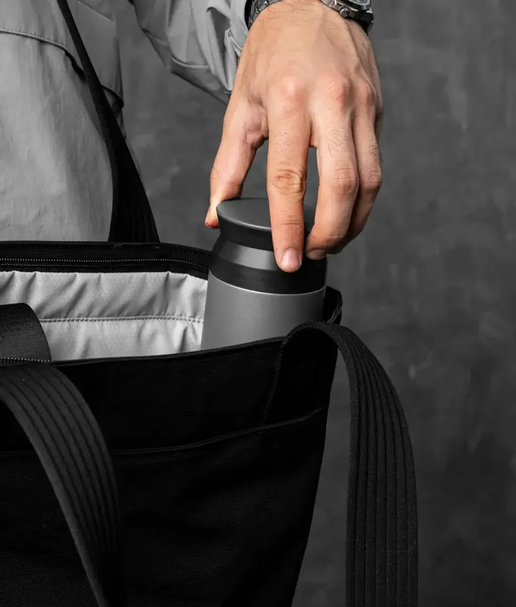 FlightToteAxoflux400DBlackLarge_0032