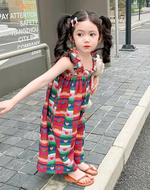 MBB16069夏季童裝愛心彩格吊帶連身褲2