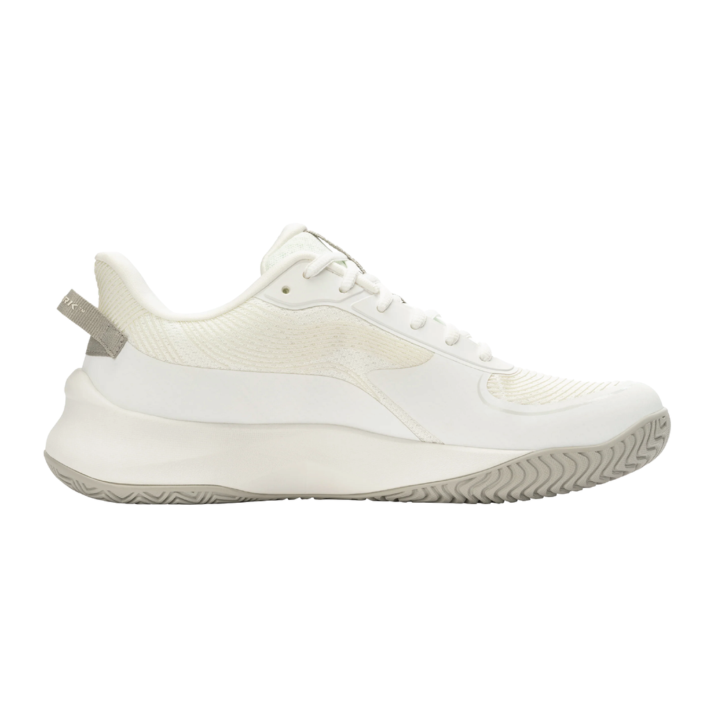 02 Men CourtStrike Pro 2.0 Chalk