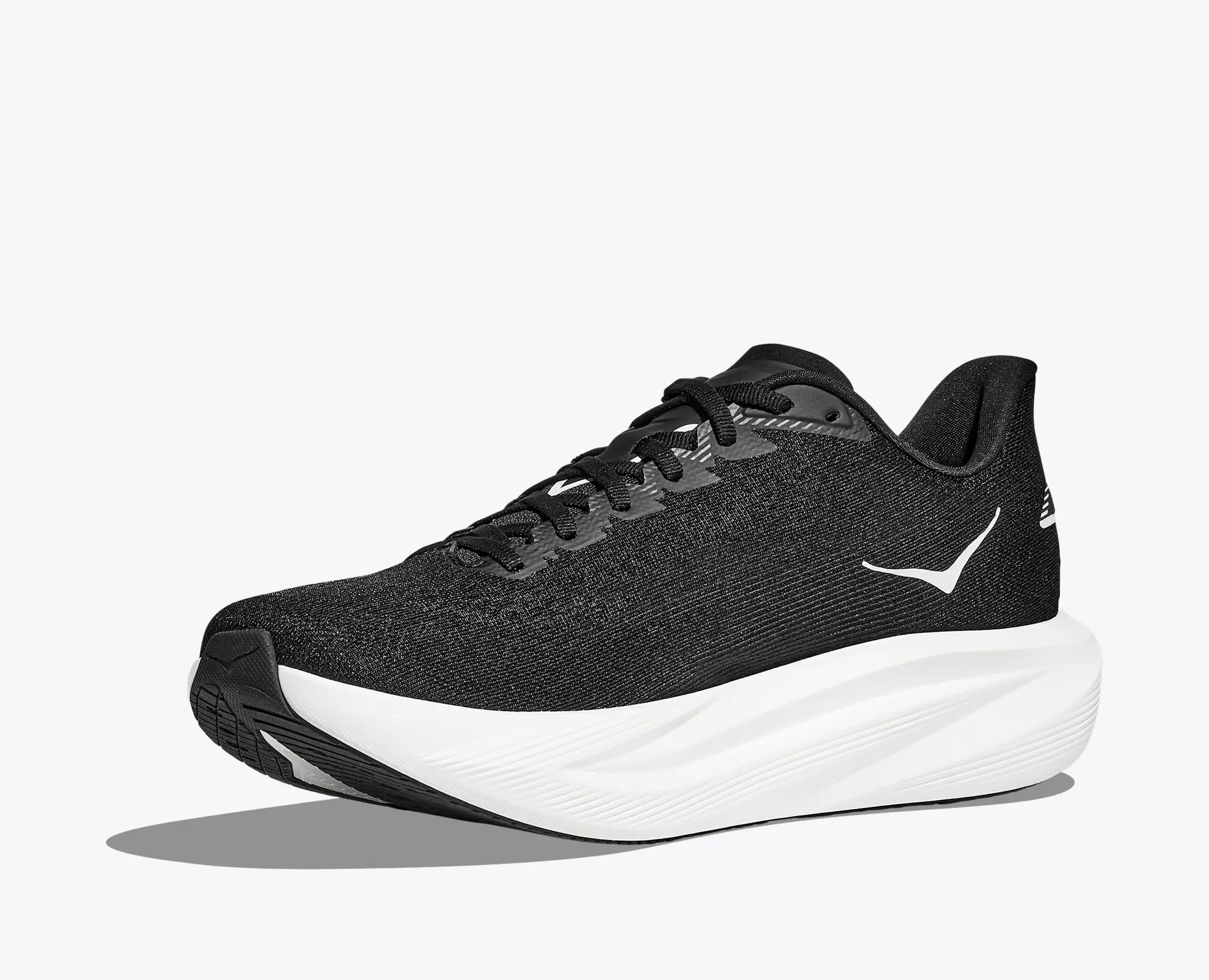 M MACH 7 WIDE BLACK WHITE (3)