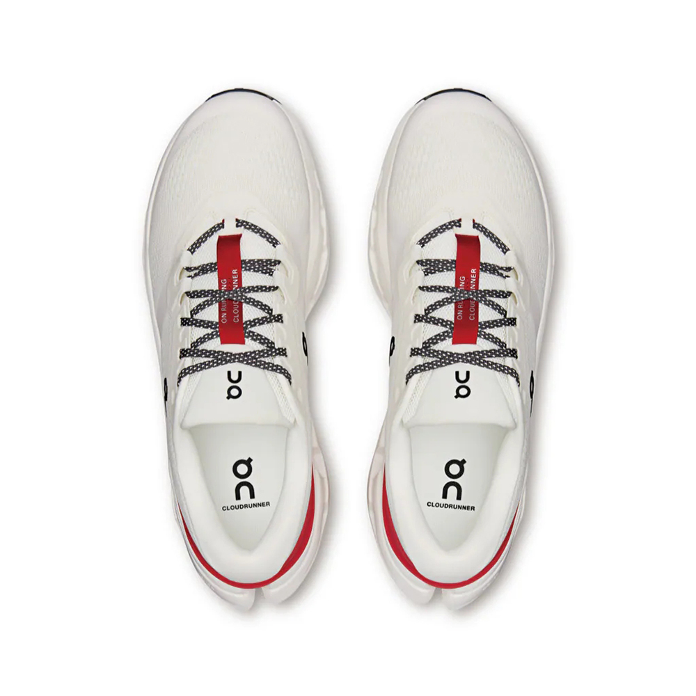 M CLOUDRUNNER 3 IVORY ROBIN (2)