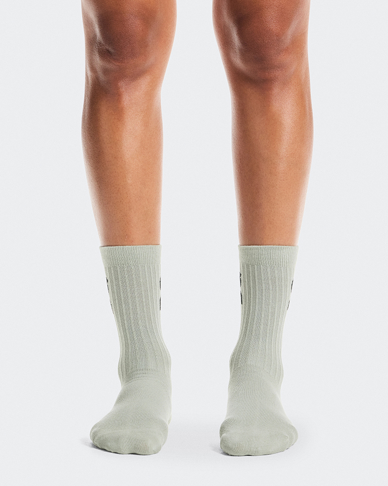 U LOGO SOCK HIGH 3P LEMONADE TIN (1)