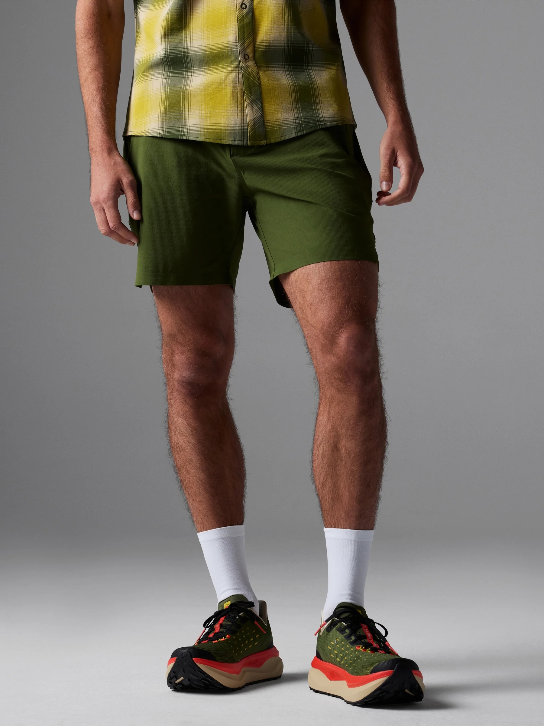 M COUNTRY SHORT 6IN CHIVE (1)