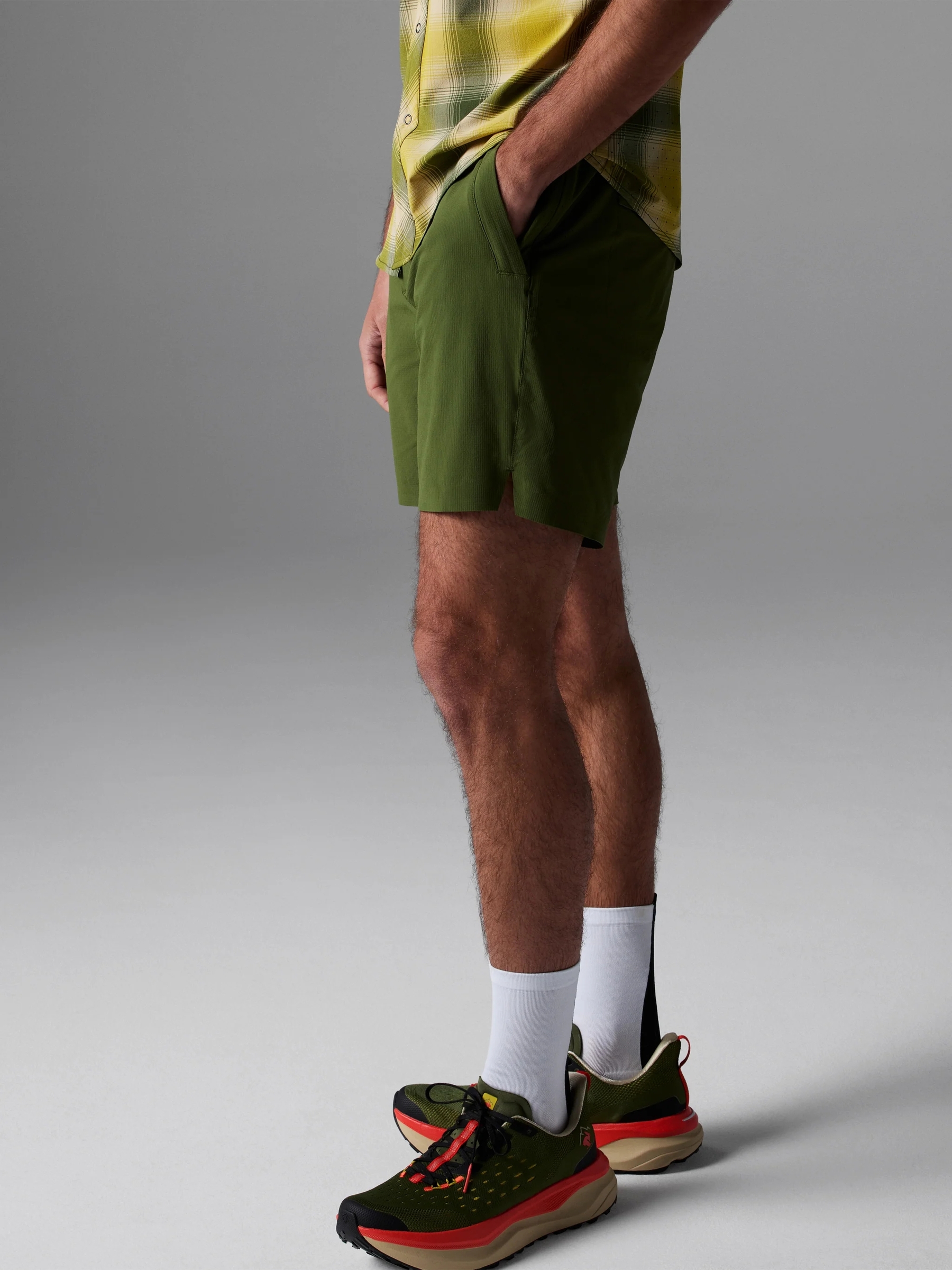 M COUNTRY SHORT 6IN CHIVE (2)