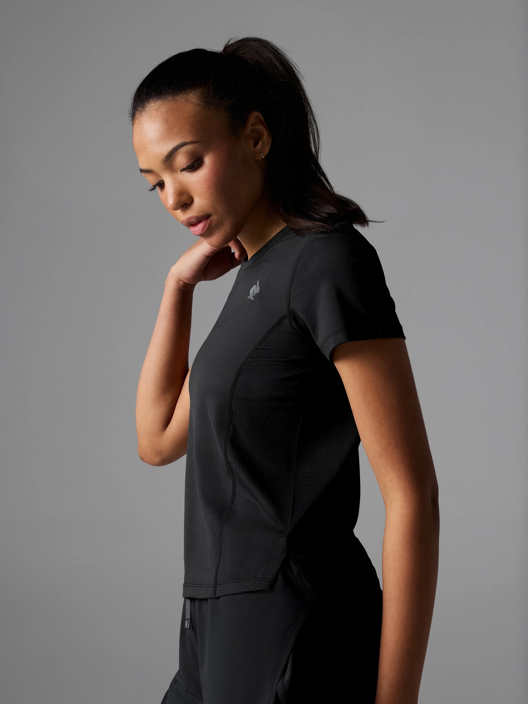 W TEMPO TEE SS BLACK (2)