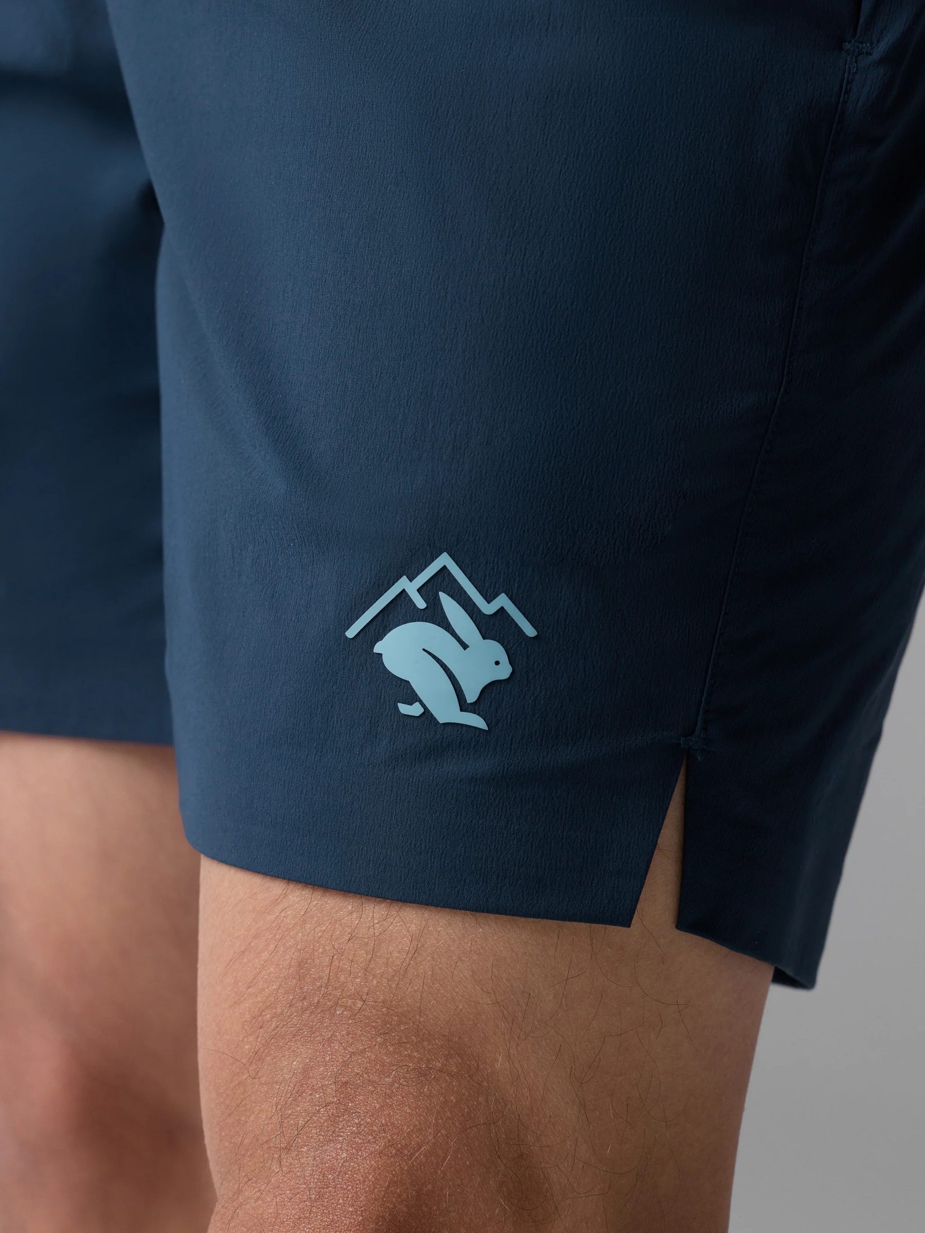 M HIGH COUNTRY SHORT 6IN DRESS BLUES (5)