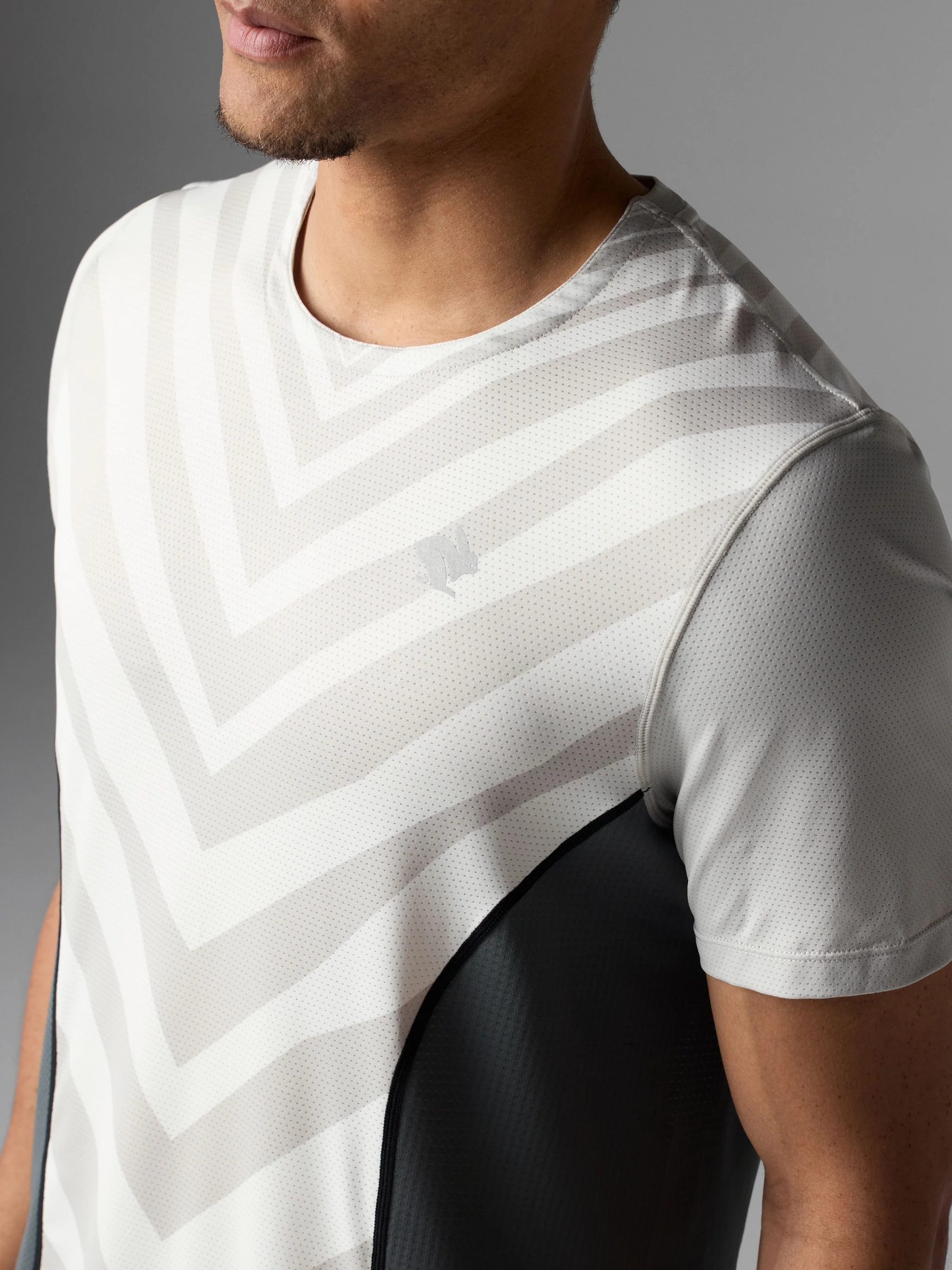 M TEMPO TEE SS GRAY ZEBRA (5)