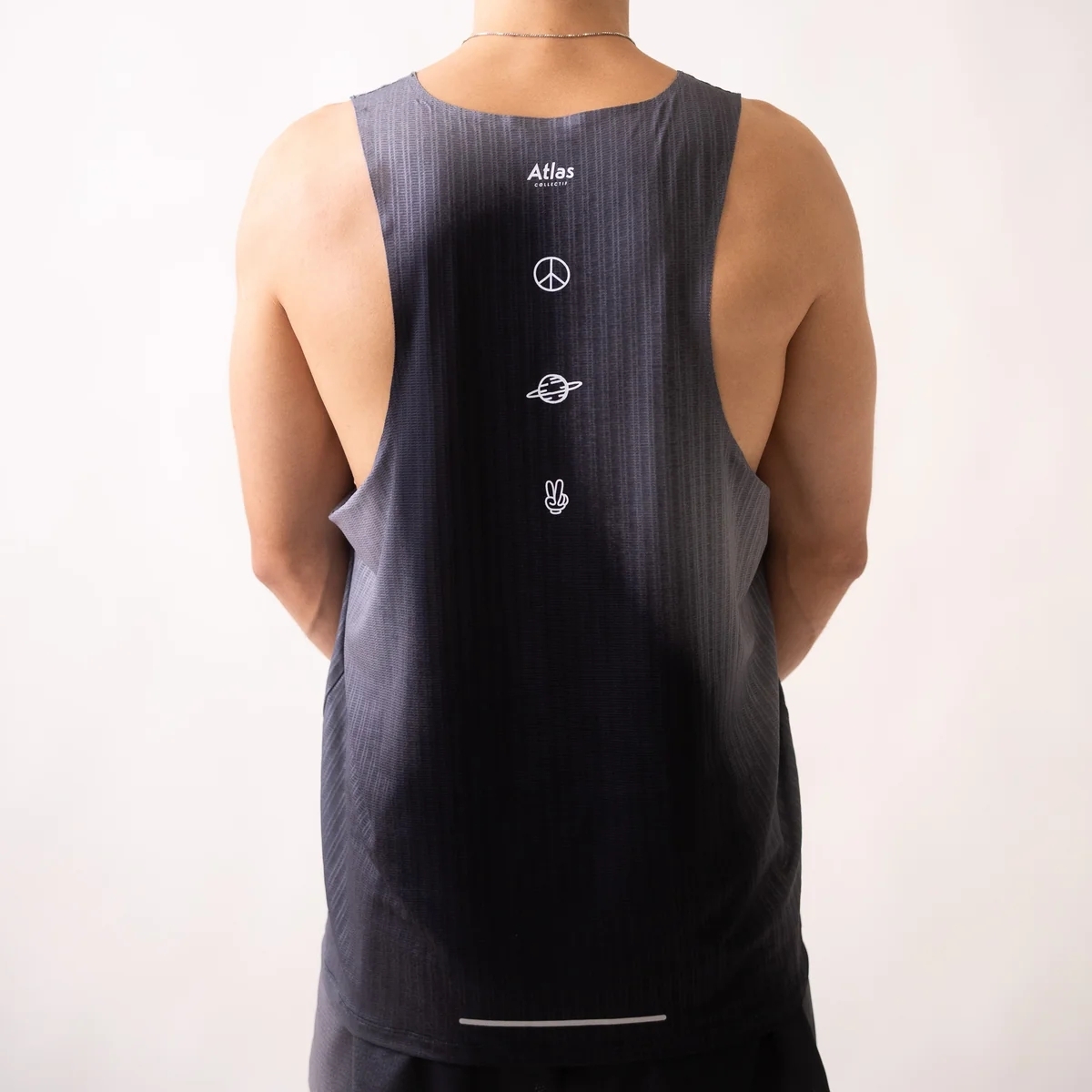 AERIA ULTRA RACE TANK GRADIENT BLACK (5)