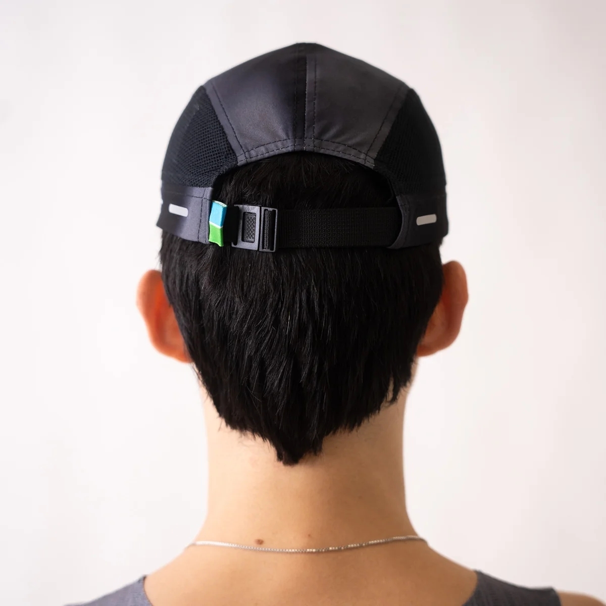 AERIA ULTRA RACE CAP GRADIENT BLACK (6)