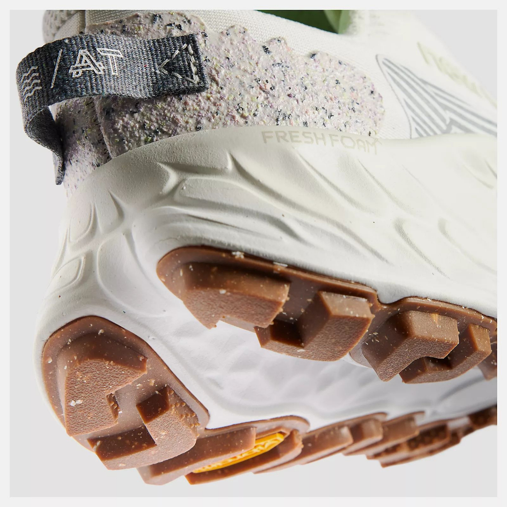 my-11134207-7qul7-lf85dtn620d035