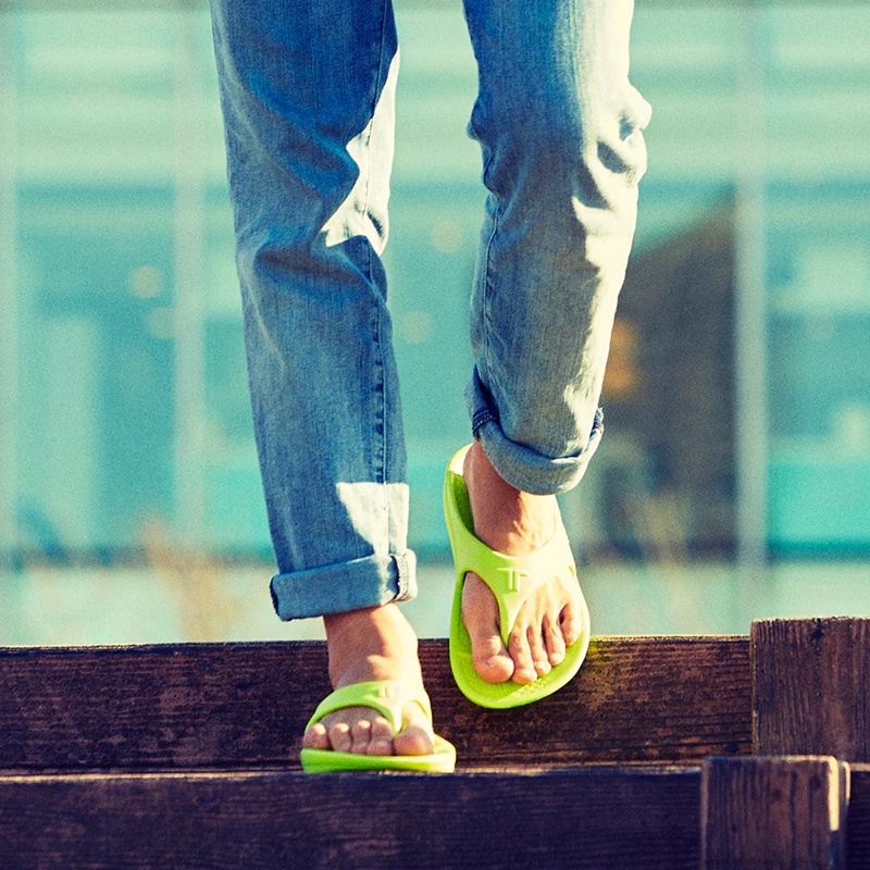 sg-11134201-22110-ef8r787yc9jve8